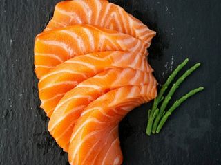 Sashimi salmone 10 pezzi