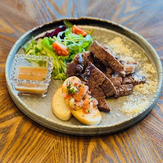 Vrabioară de Vită la tigaie cu sos de piper verde