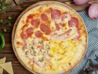 Піцца Чотири сезони 30см (487g)