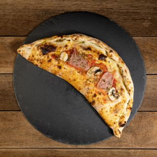 Pizza Calzone (33 Cm.)