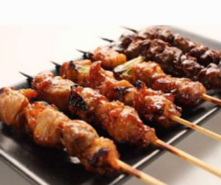 Brochetas De Pollo Yakitori Al Carbón (5 Uds.)