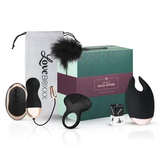Kit Parella - Glamour