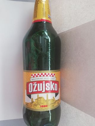 Pivo Ožujsko 2l