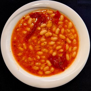 Боб яхния (350г)