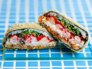 Бургер з креветкою (430g)