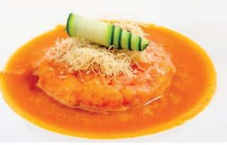 62 Tartare Salmone tritato,pasta kadaifi,salsa chef