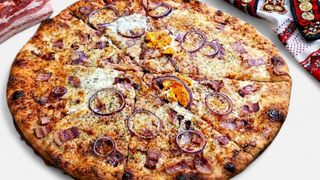 Slaninica pizza