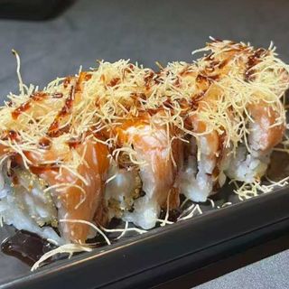 Uramaki Tiger Tostado Roll (8 Uds.)
