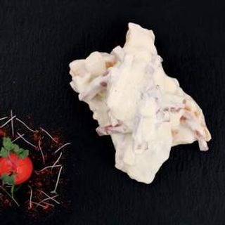 Piept de pui în sos alb cu bacon și parmezan Q