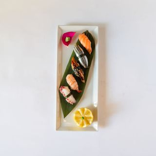 Sushi Bandeja 9 (5 pzs.)