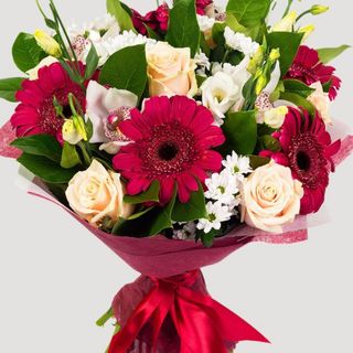 Bouquet misto con carta rossa
