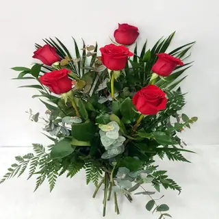 Ramo De 6 Rosas Rojas Extra