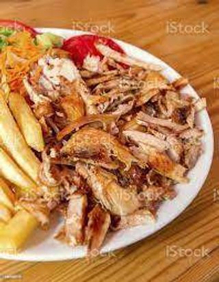 Porzione kebab e patatine