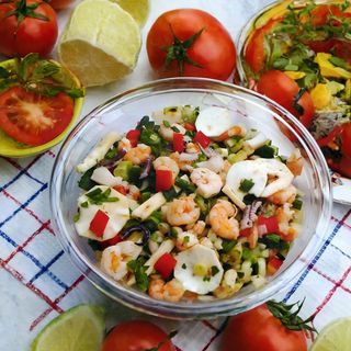 Salata sa morskim plodovima 200g