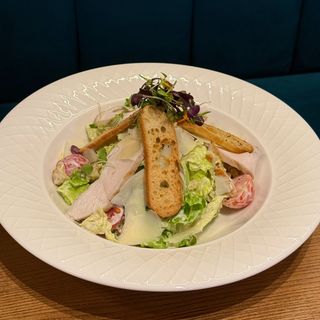 Ensalada César Con Pollo