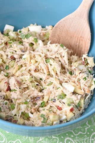 ქათმის სალათი/Chicken Salad