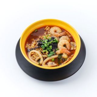 Рамен с морепродуктами (450г)