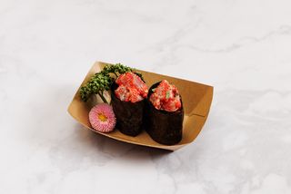 43. Gunkan Spicy Tonno