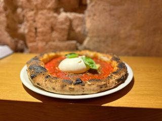 Pizza Marinara Con Burrata (33 Cm.)