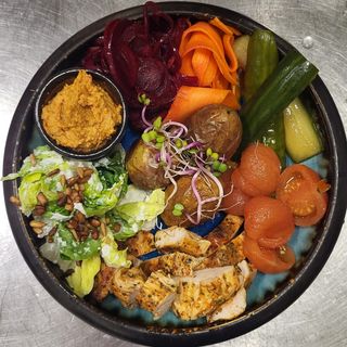 Bowl z kurczakiem / Vaggie Balls