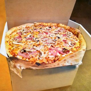 02. Pizza Klasyczna 26cm