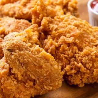 Medio pollo broaster