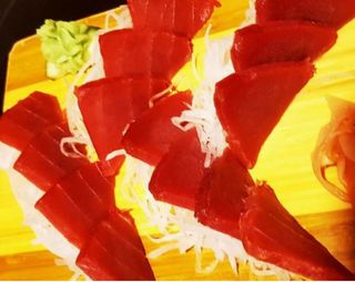 67.  Maguro Sashimi
