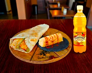 PITA KRAFT KEBAB Z KURCZAKA [MEGA, BAKLAWA KOKOSOWA, CELESTYNKA POMARAŃCZOWA]