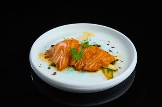 Tataki salmone