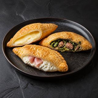 Tris di Calzoni fritti