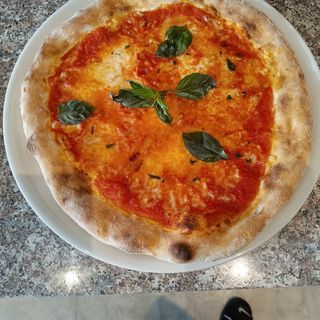 Pizza Margherita