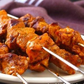 72. Pinchito de Cerdo (1 Ud.)