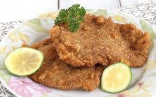 Bistecca di vitello panata con contorno a scelta