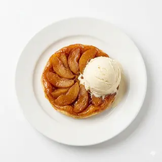 Tatin De Manzana Con Helado De Vainilla