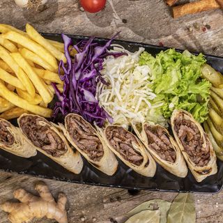 Meniu traditional de vita + 1 doza cu suc