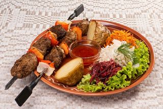 Szaszłyk z polędwiczek wieprzowych