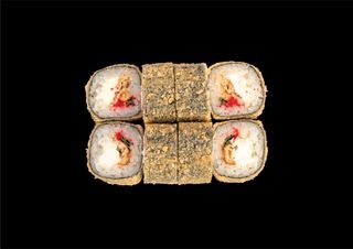 Горячий ролл с угрем (280г/8 шт.)