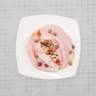 Funghi, olive e prosciutto