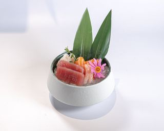 Sashimi misto - 16 pezzi