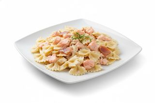 Farfalle al salmone