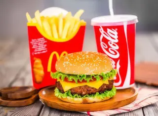 Menú 12 Hamburguesa De Pollo O Ternera