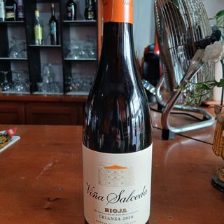 Red Wine /vino tinto Viña Salceda Crianza (750 Ml.)