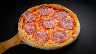 Pizza Salami dulce