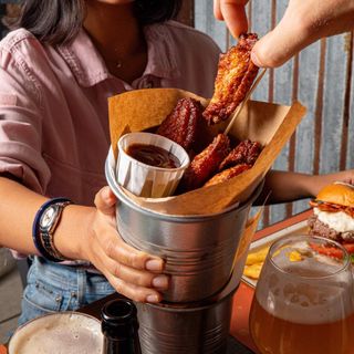 Alette di pollo speziate