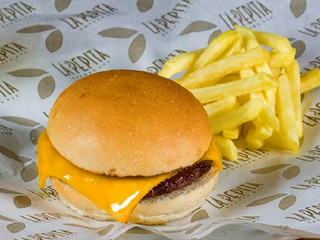 Pulgarcita con patatas