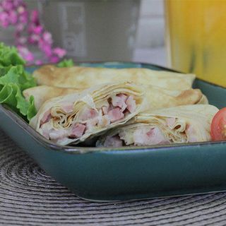 Блины с ветчиной и сыром