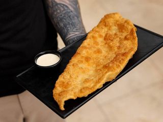 Чебурек сирний