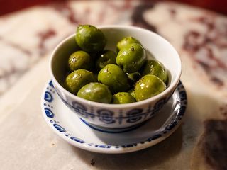 Оливки (100 г)