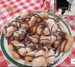 Angioletti fritti con Nutella