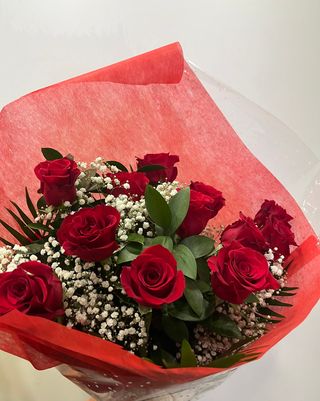 Media Docena Rosas Rojas Y Verdes